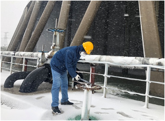 華能荊門(mén)熱電：風(fēng)雪保電人