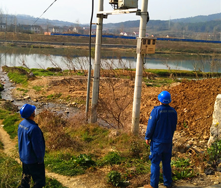 陜西地電西鄉(xiāng)供電分公司加道“防護(hù)網(wǎng)”保汛期安全運(yùn)行