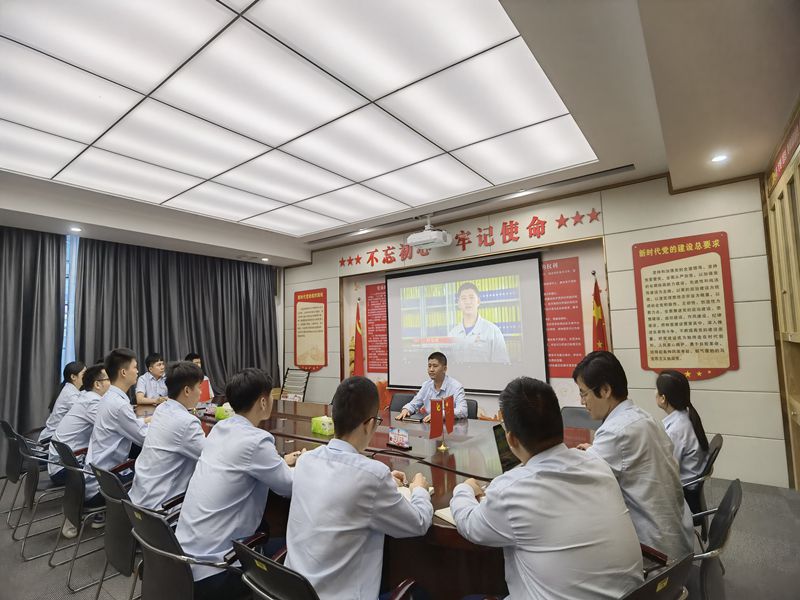 國(guó)家能源集團(tuán)福建晉江熱電公司團(tuán)委召開“發(fā)揚(yáng)五四之魂，接力青春之火”主題團(tuán)日