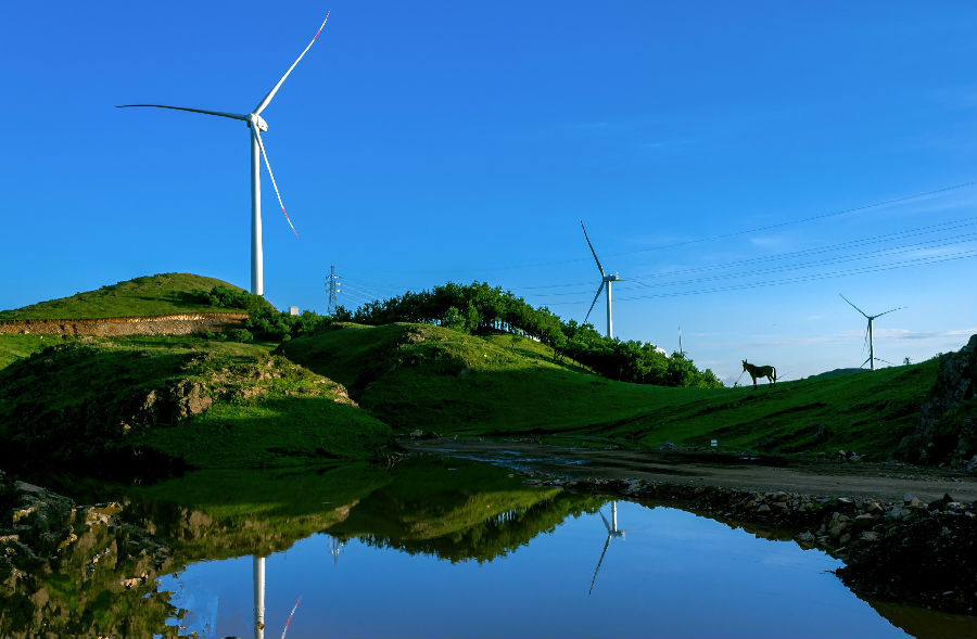 四川能投聚力打造風電集群 助推民族地區(qū)風電產業(yè)及社會經濟可持續(xù)發(fā)展