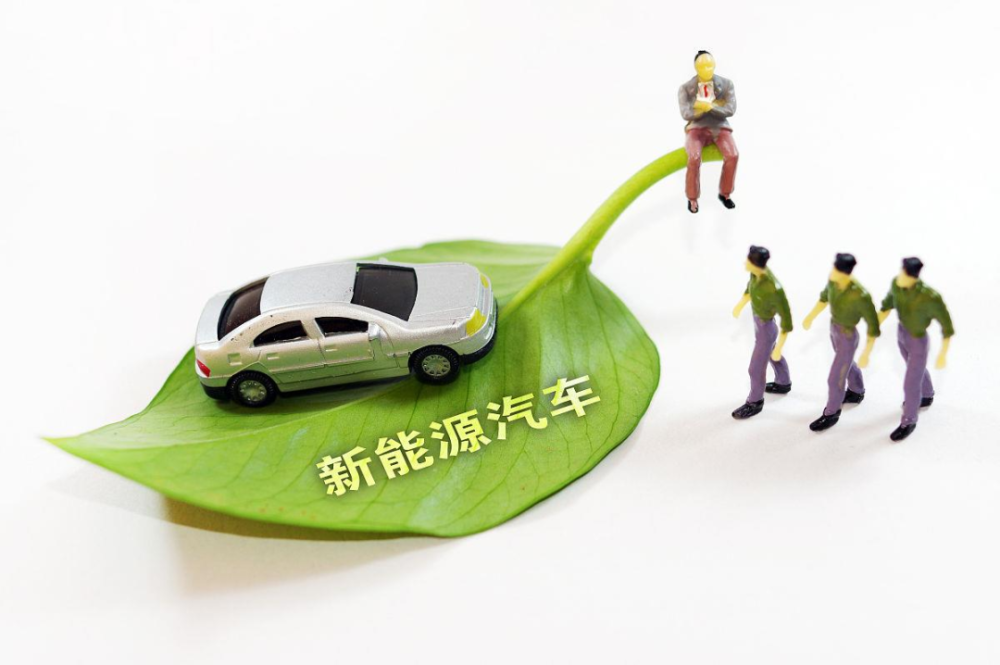 我國新能源汽車產(chǎn)銷連續(xù)8年全球第一