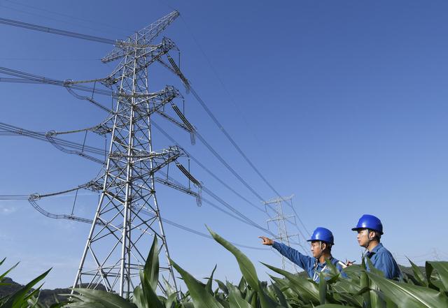 今夏全國最高用電負荷或超去年近1億千瓦 國常會部署迎峰度夏能源電力保供