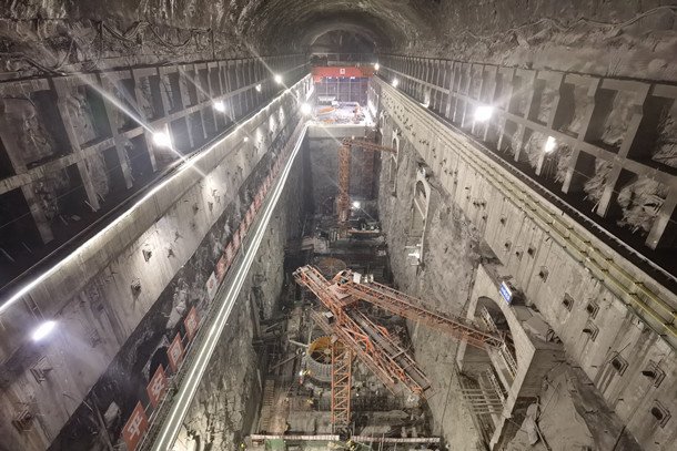 大渡河金川水電廠房集水井混凝土澆筑高度過(guò)半