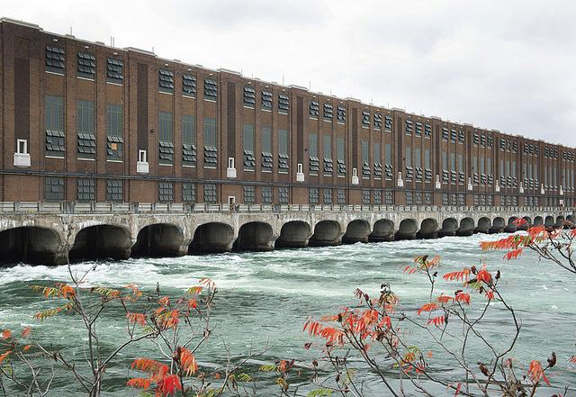 極端天氣殃及加拿大水力發(fā)電，“水電出口大國”向美國買電